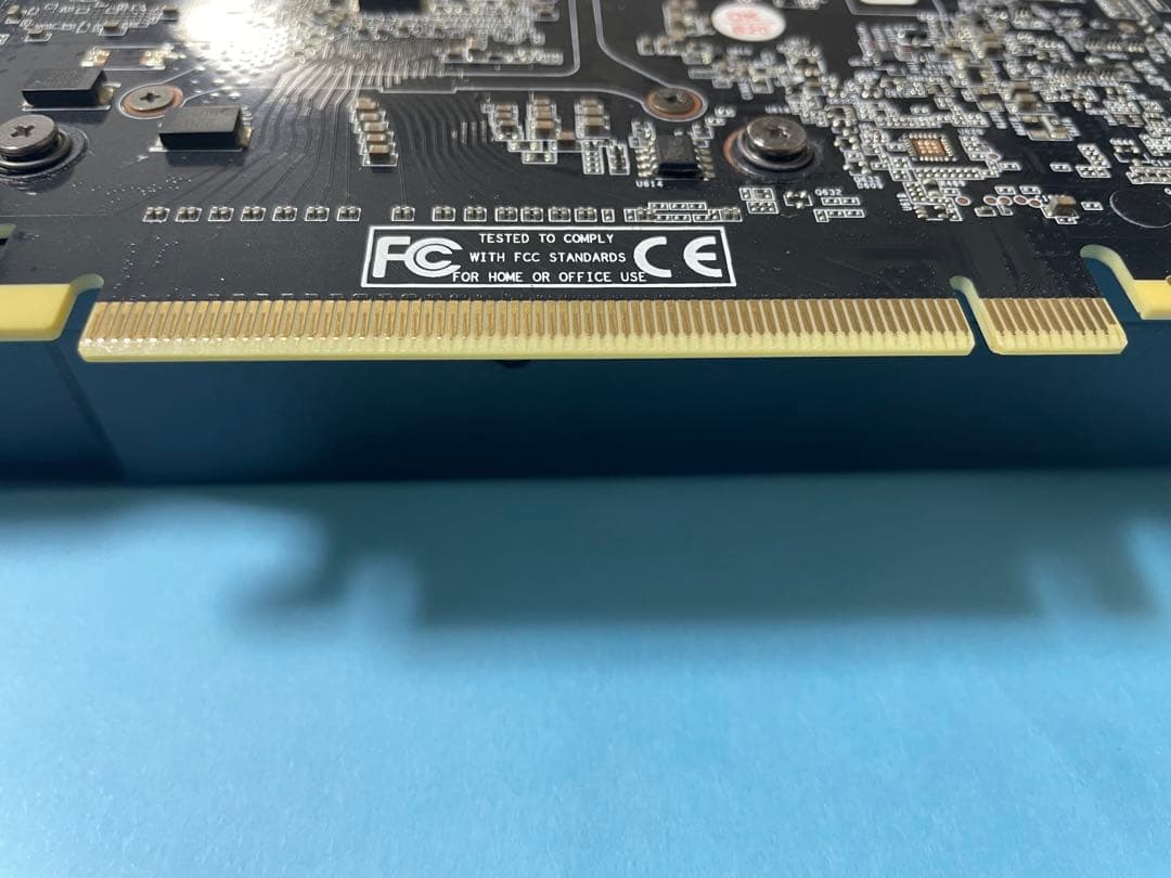 グラフィックボード RTX2070SUPER8G