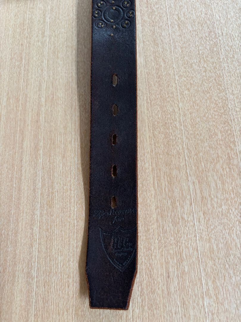 HTCスタッズカラーストーンベルト　新品未使用