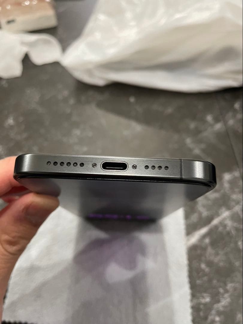 iPhone 15 Pro Max 256GB ブラック