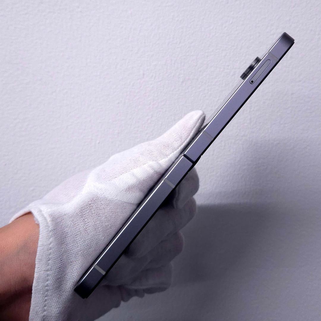 FLIP6 256GB シルバー SIMフリー Aランク