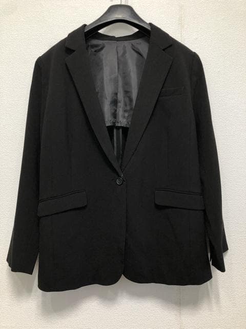 新品☆4Lストレートパンツスーツ黒無地ストレッチお仕事フォーマル☆w354