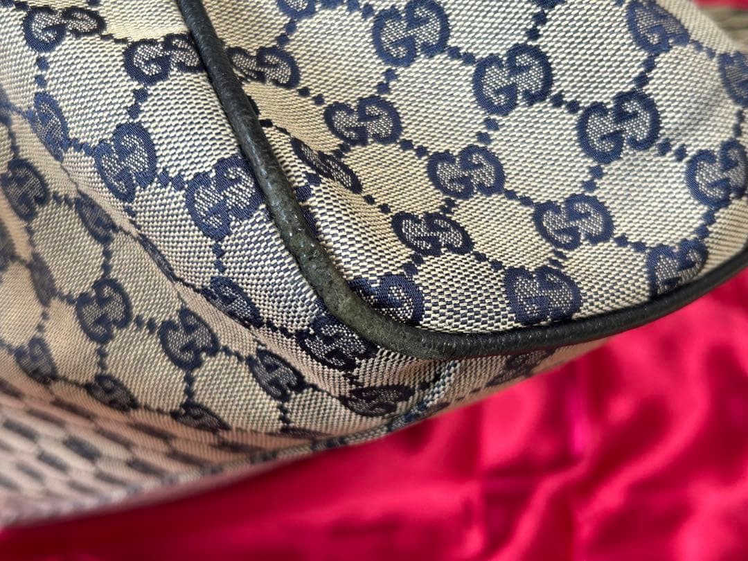 GUCCI ショルダーバッグ