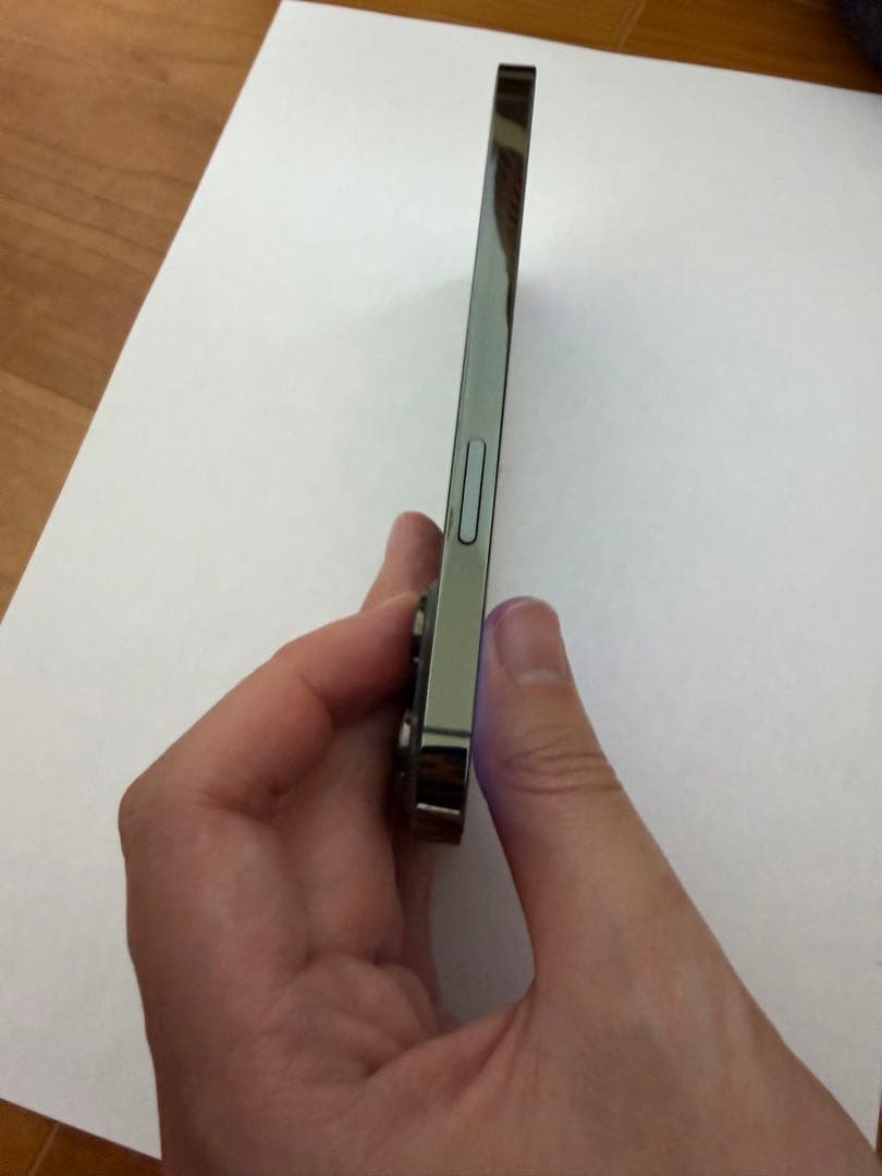 Apple iPhone 13 Pro アルパイングリーン バッテリー100%