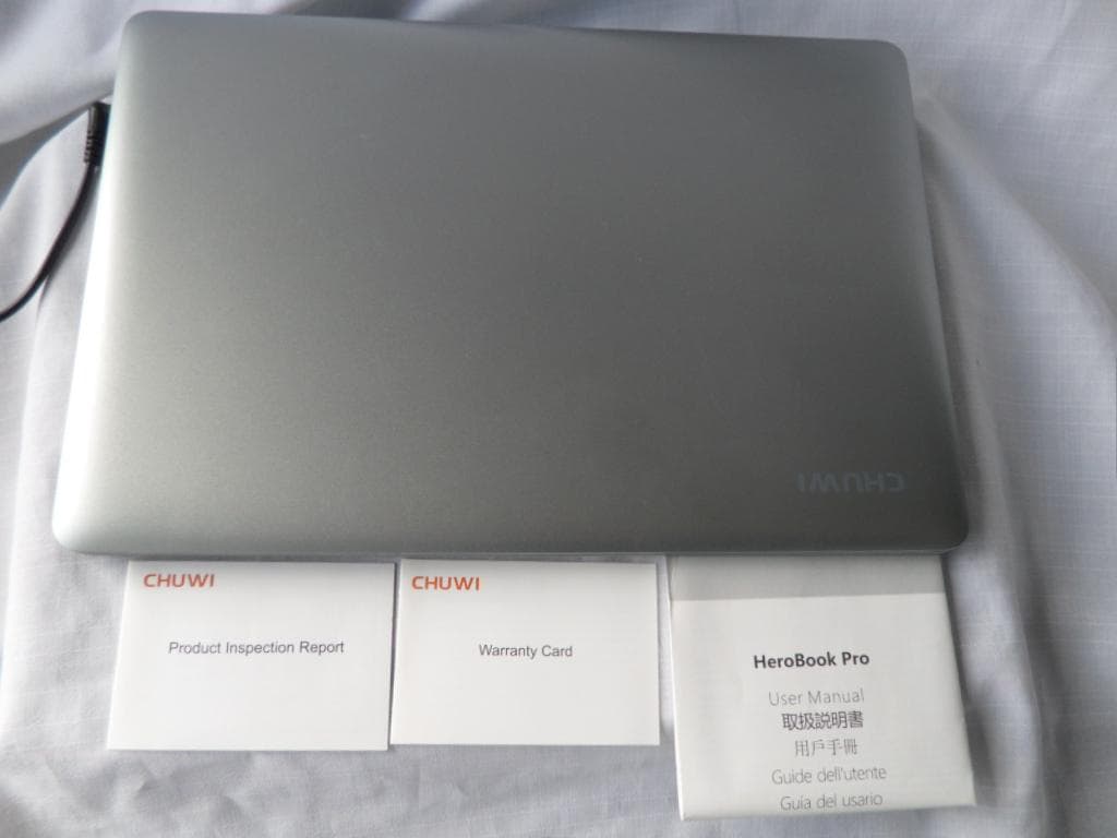 快速！CHUWI HEROBOOK PRO SSD256GB MEM8GB