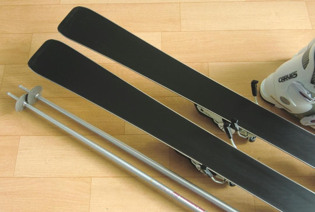 ■■送料無料■ロシニョール■女性用スキーセット■板144靴24.5■メンテ付■■