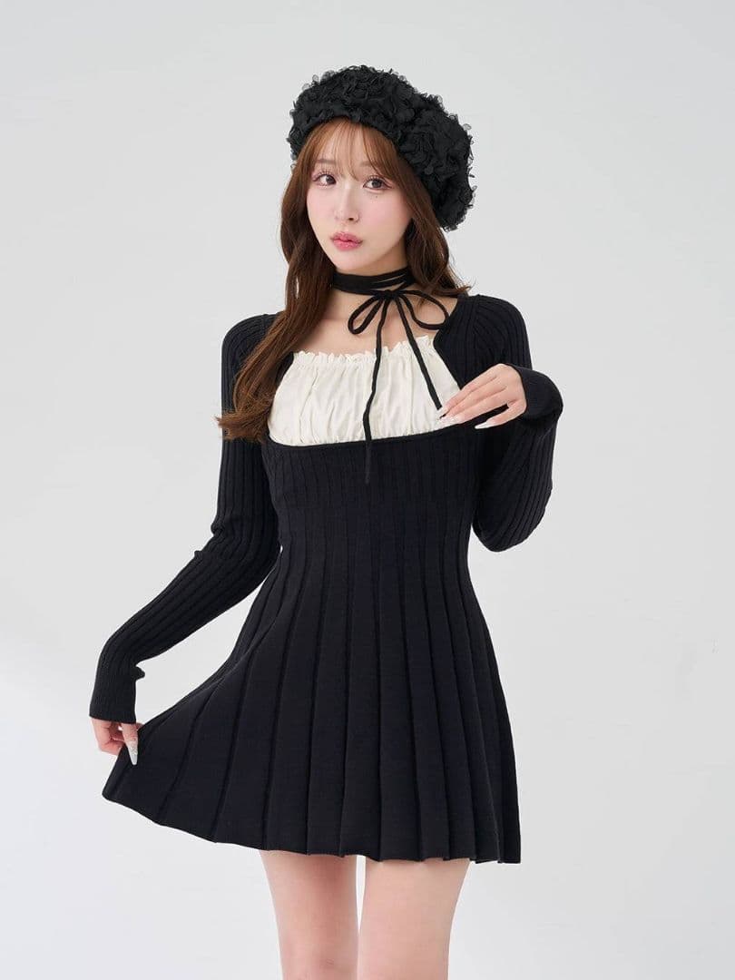 【新品】ダーリッチ ネックリボンデザインフレアニットミニワンピース 黒