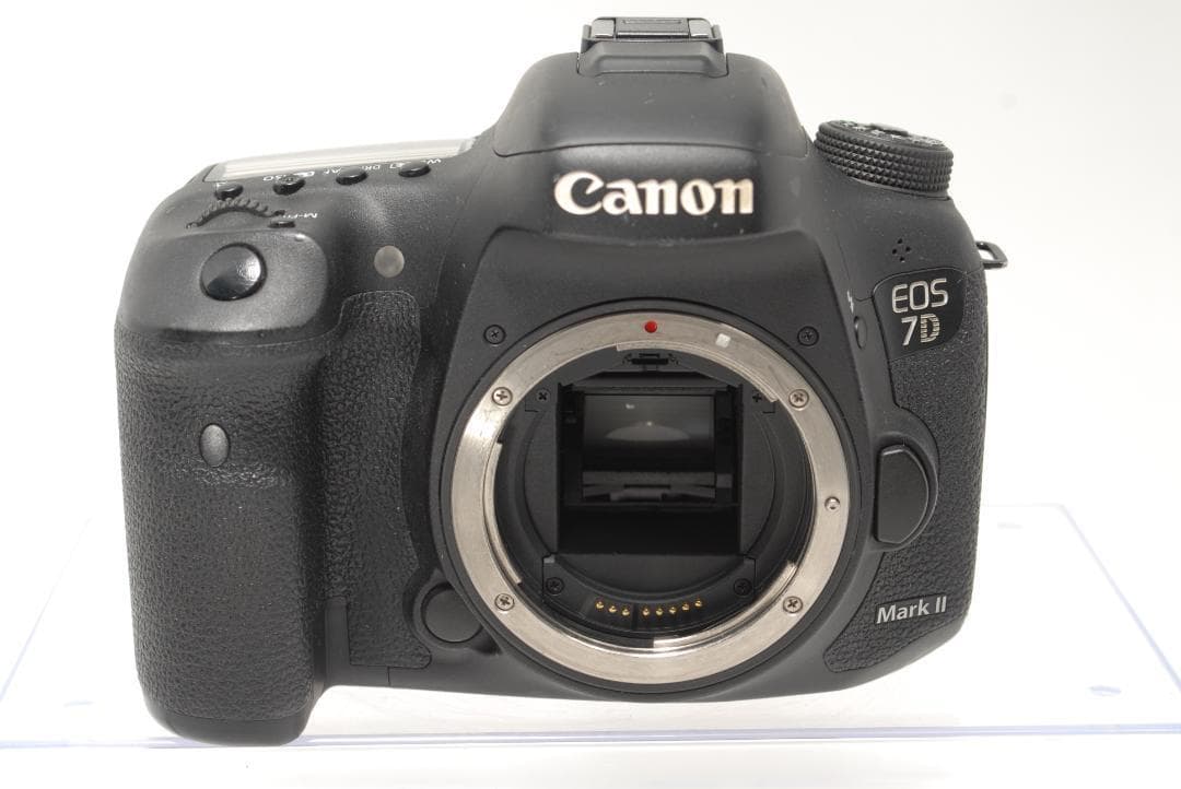 ☘️優良品✨スマホ転送☘️Canon EOS 7D Mark Ⅱ ダブル