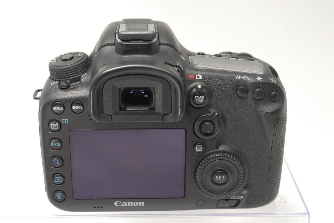 ☘️優良品✨スマホ転送☘️Canon EOS 7D Mark Ⅱ ダブル
