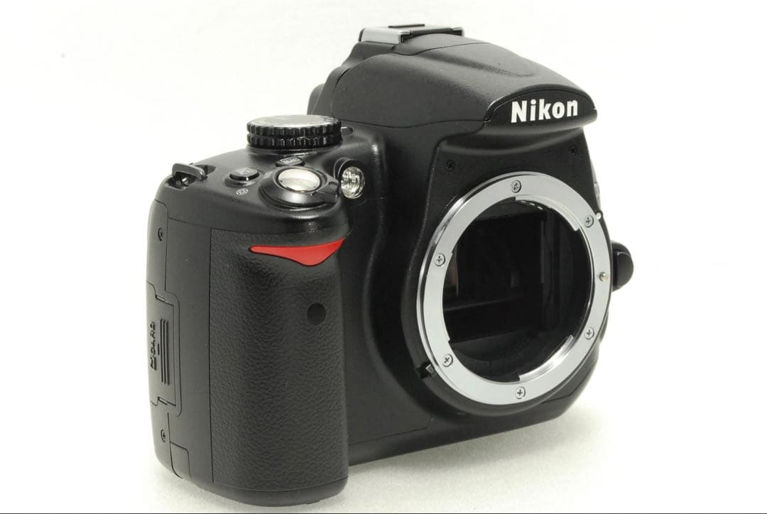 pooh ta-re 様フォロー割_Nikon D5000❤️デジタル 一眼レフ