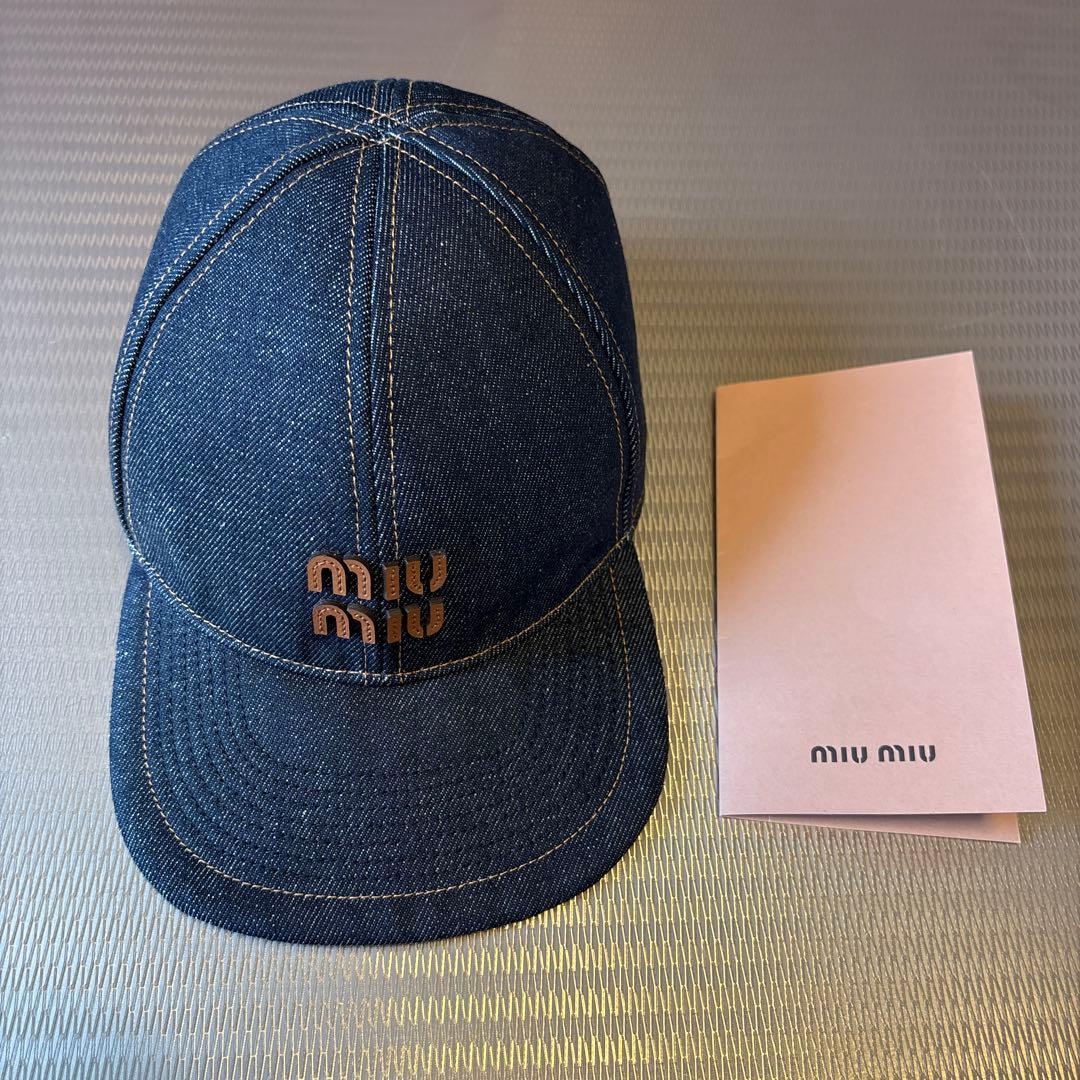 ミュウミュウ帽子　Mサイズ