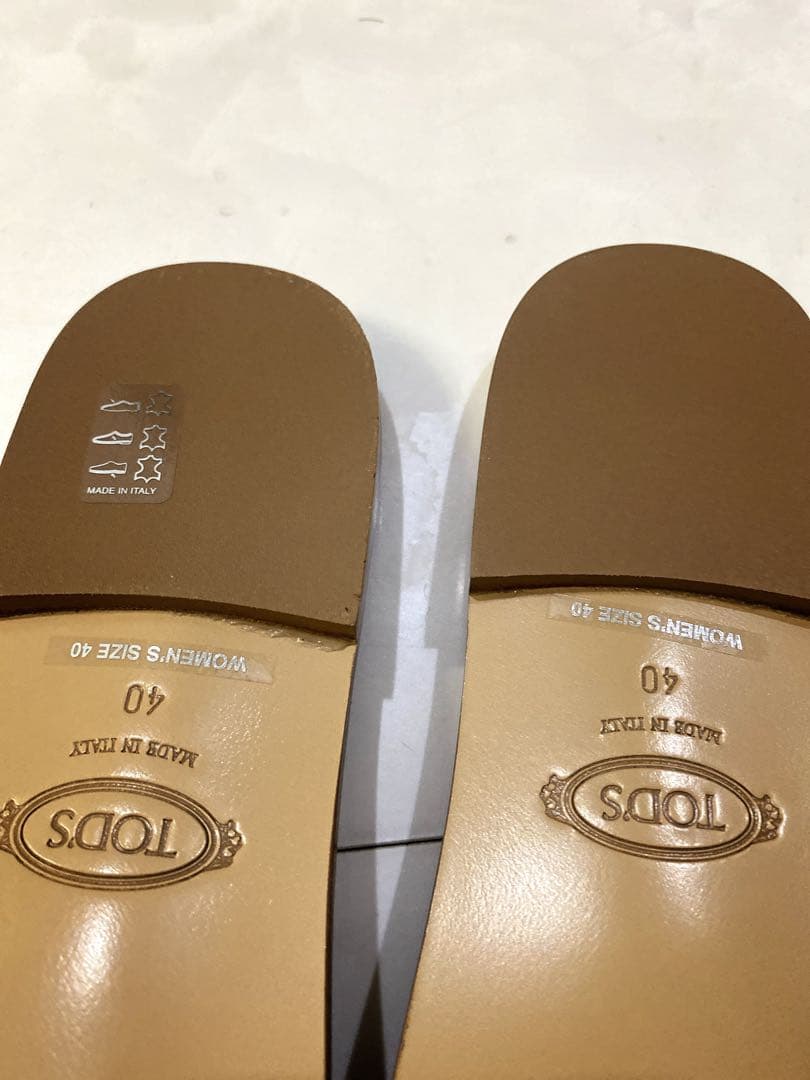 TOD'S トッズKATE ケイトレザーチェーンフラットサンダル希少40未使用