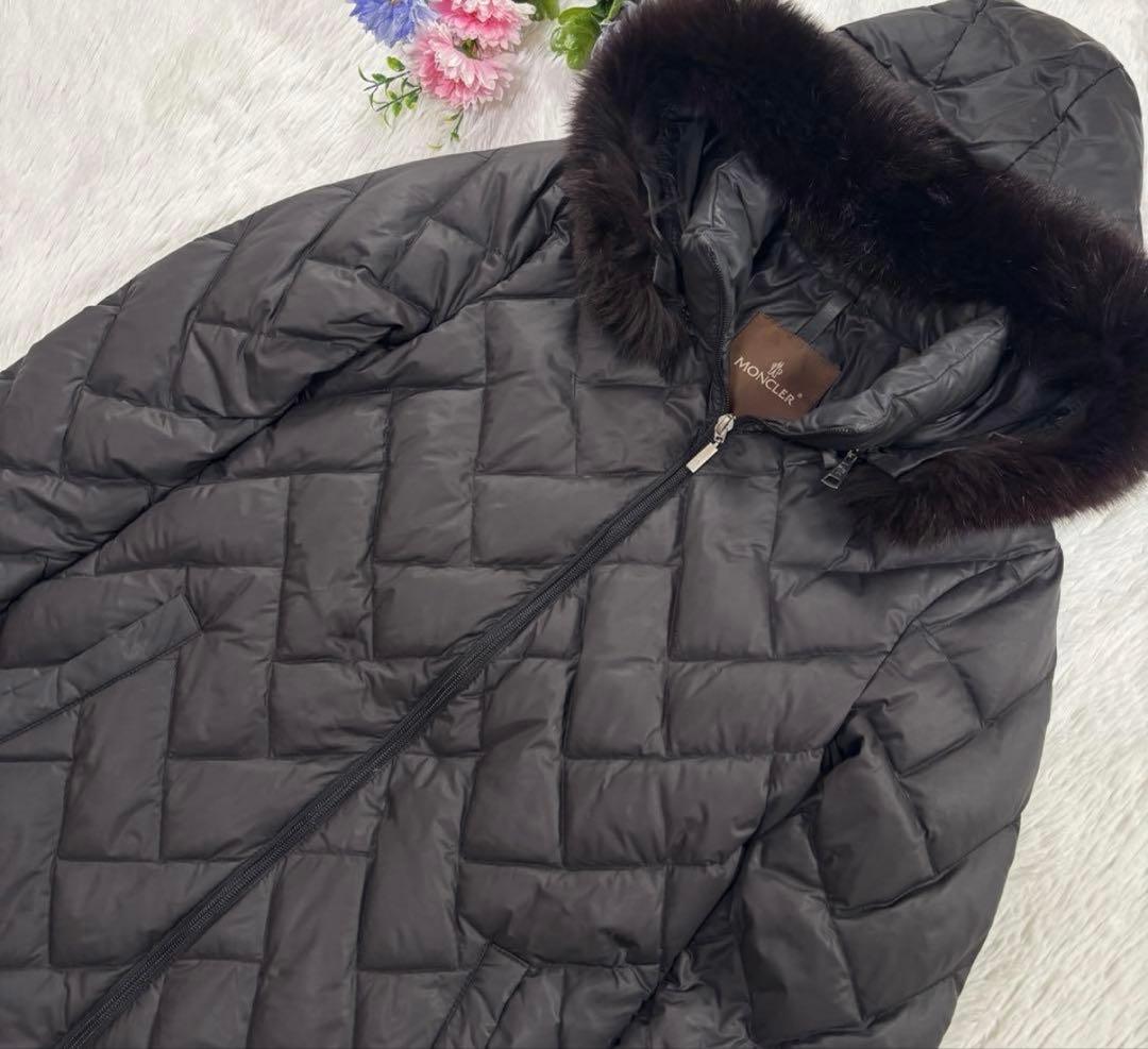 モンクレール ダウンコート メラニー キルティング リアルファー　黒　ブラック