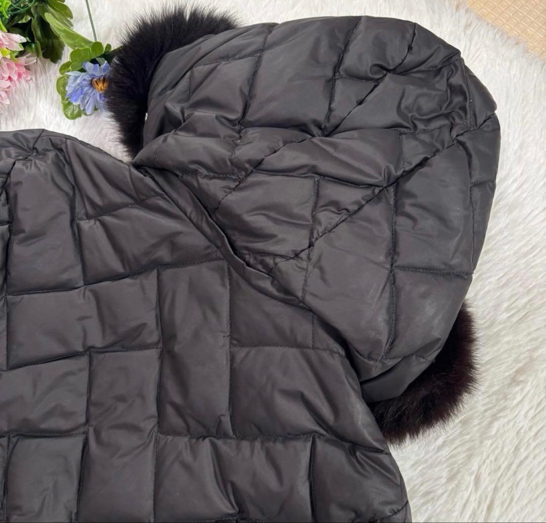 モンクレール ダウンコート メラニー キルティング リアルファー　黒　ブラック