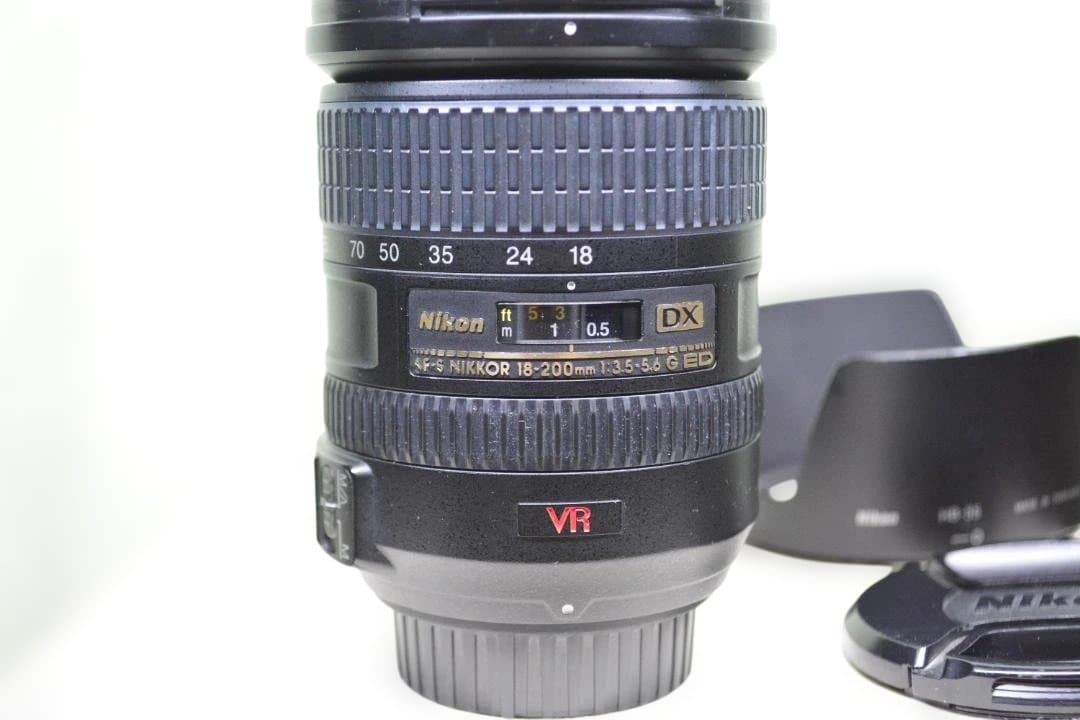 レンズ(ズーム) Nikon 18-200mm f/3.5-5.6G ED DX