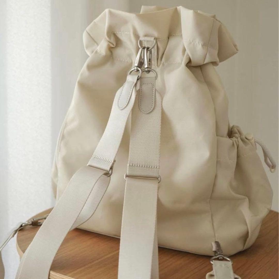 公式完売❗️韓国限定✨ ノースフェイス ボニーパック M クリーム 当日発送◎