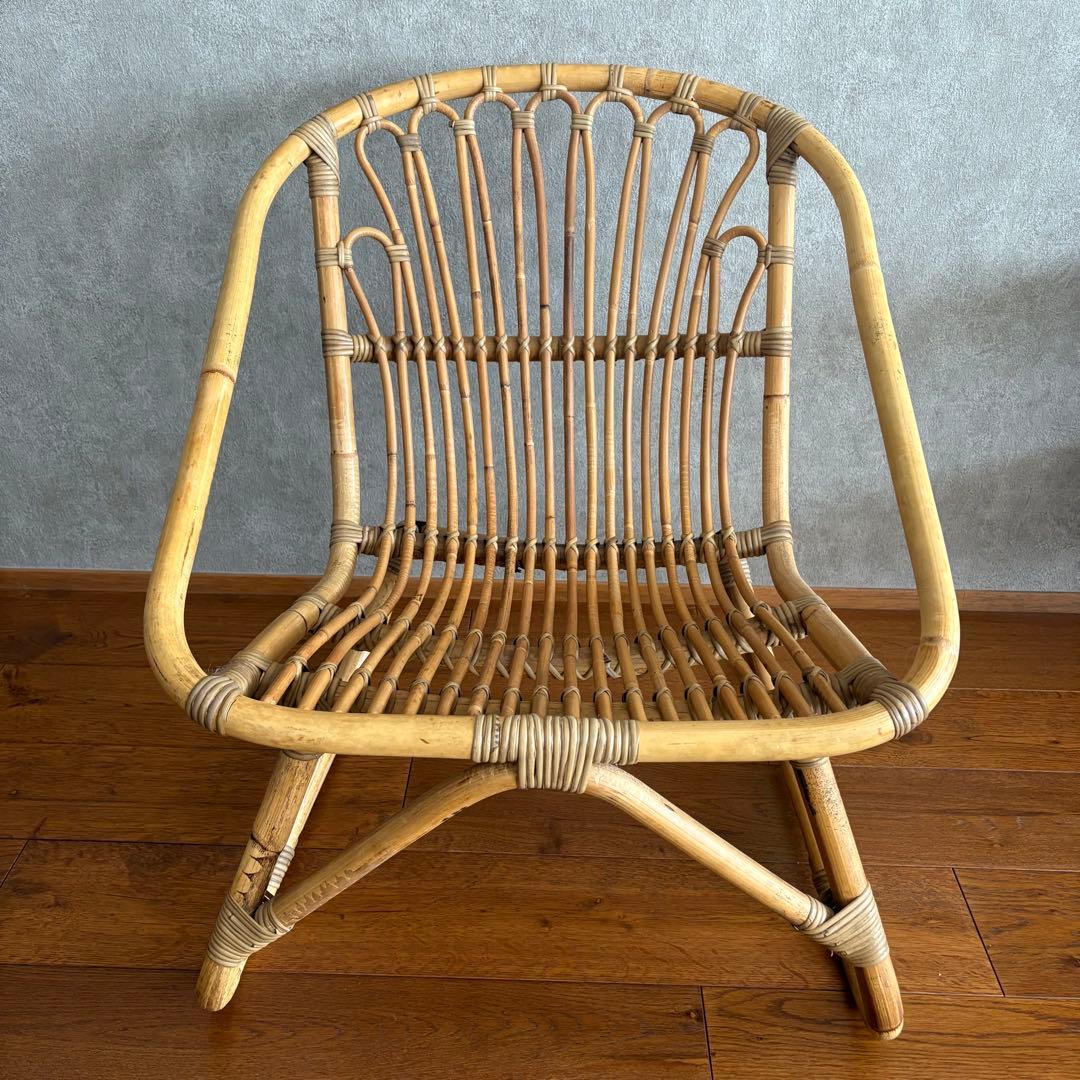 ラタンチェアー