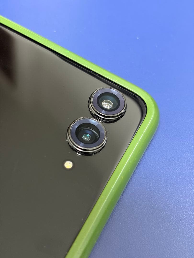 Motorola razr+ 2024 (US版razr 50 ultra)