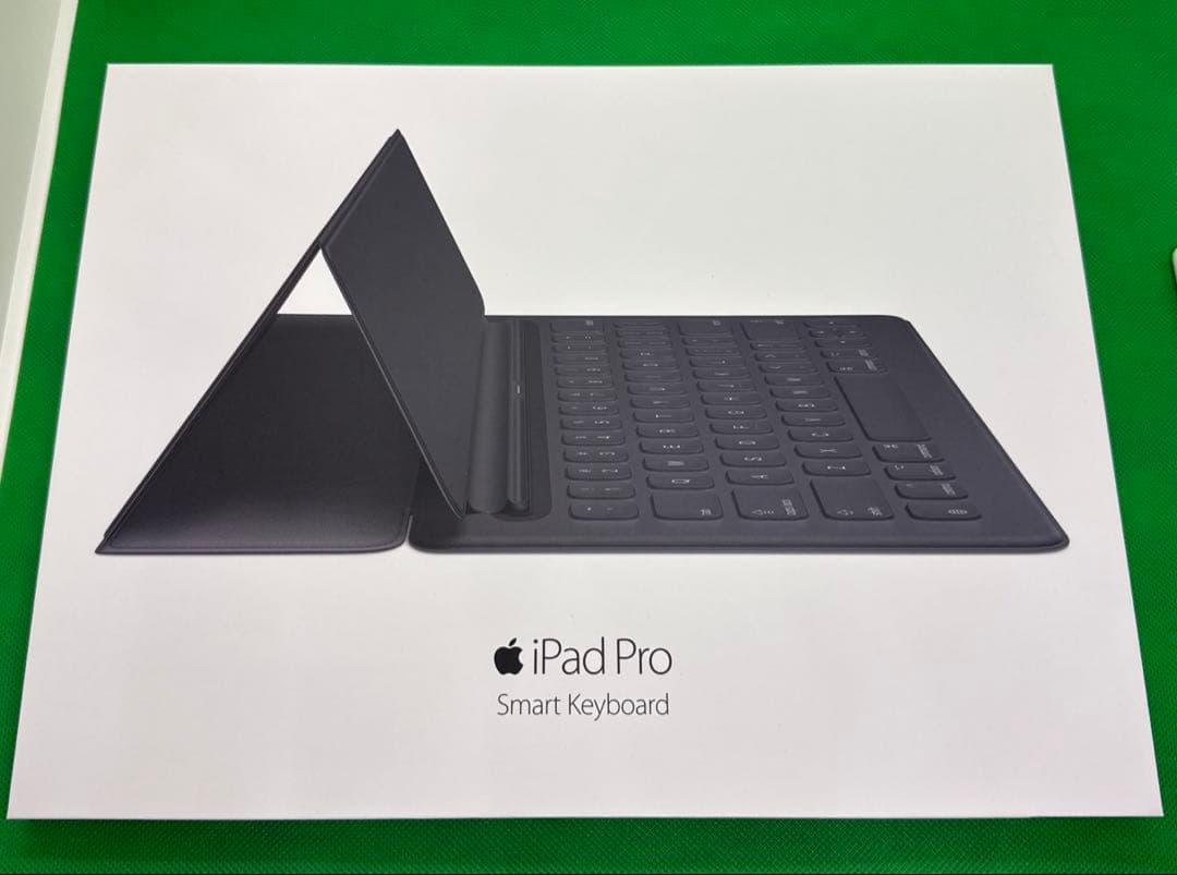 iPadPro12.9シルバーCellularモデル+SmartKeyboard