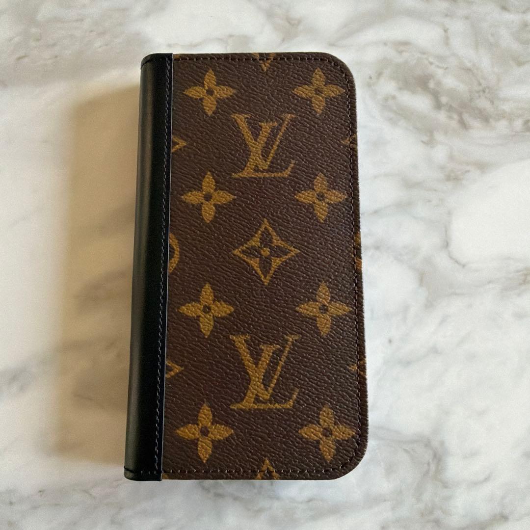 ルイヴィトン　iPhone15 pro ケース モノグラムフォリオ 手帳型　新品