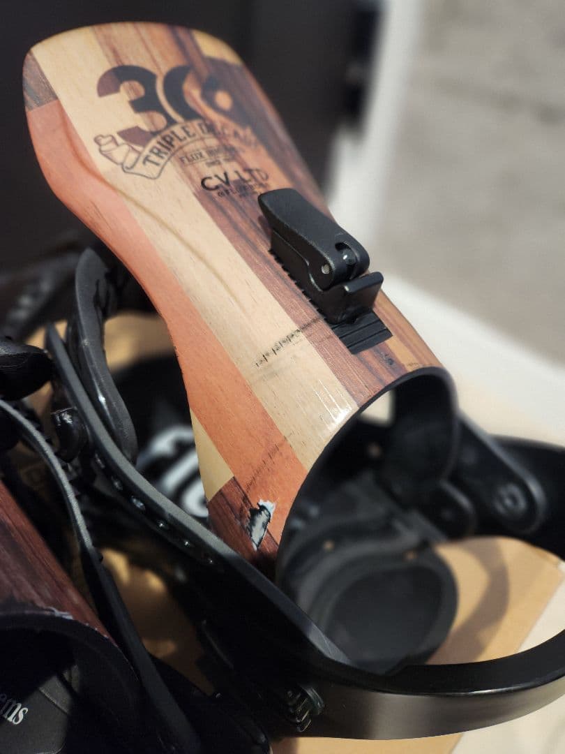 FLUX CV-LTD ビンディング S