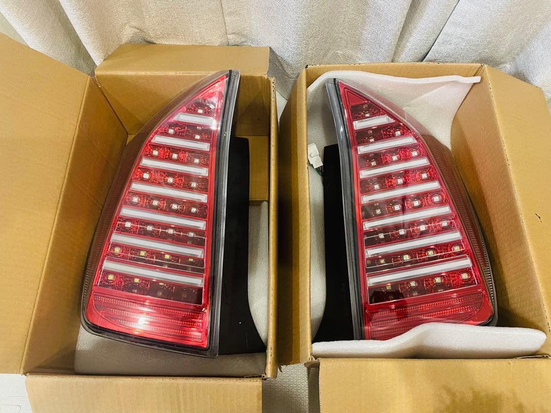 プリウス30 前期 後期 LED フルファイバー テールランプ 左右セット