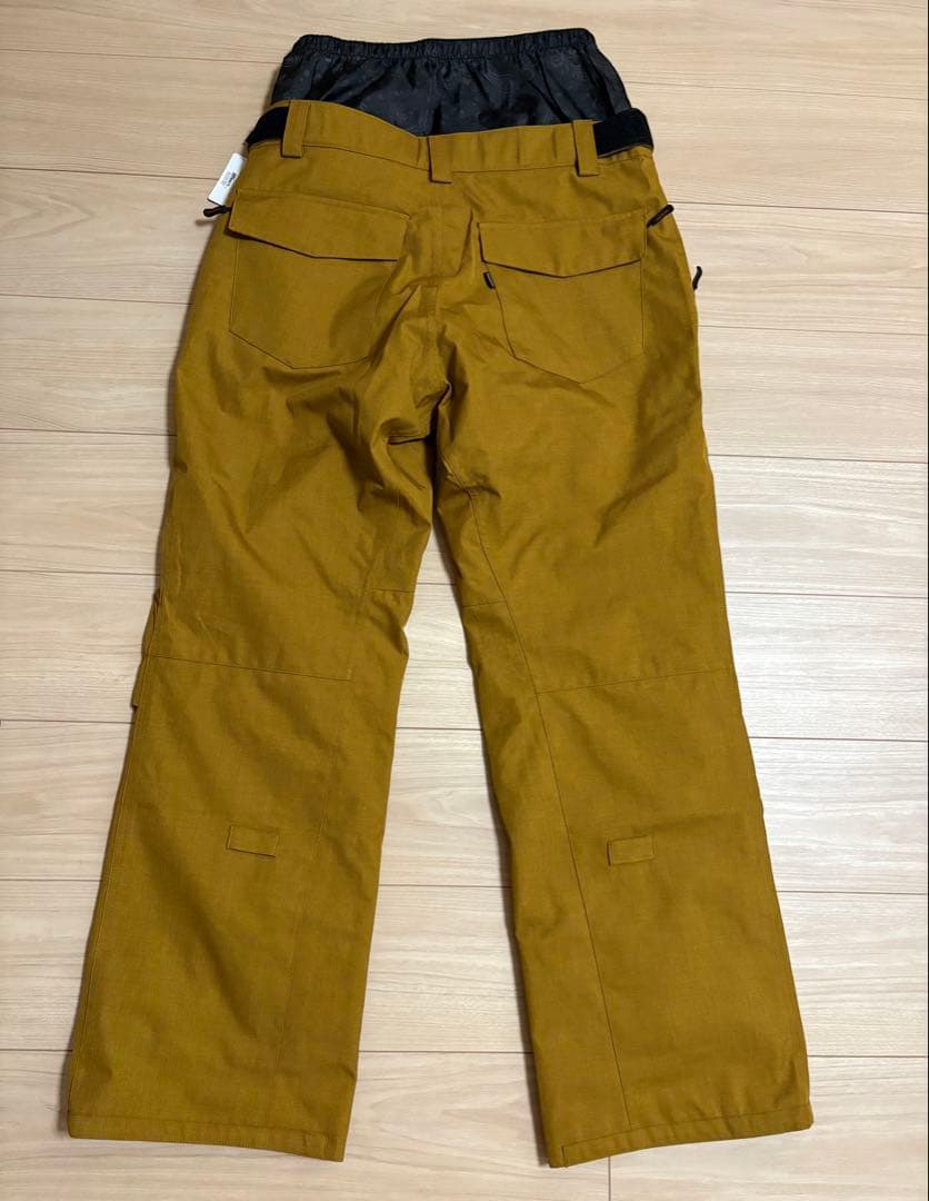 【新品未使用】メンズスノーボードウェア上下セット Ｌサイズ