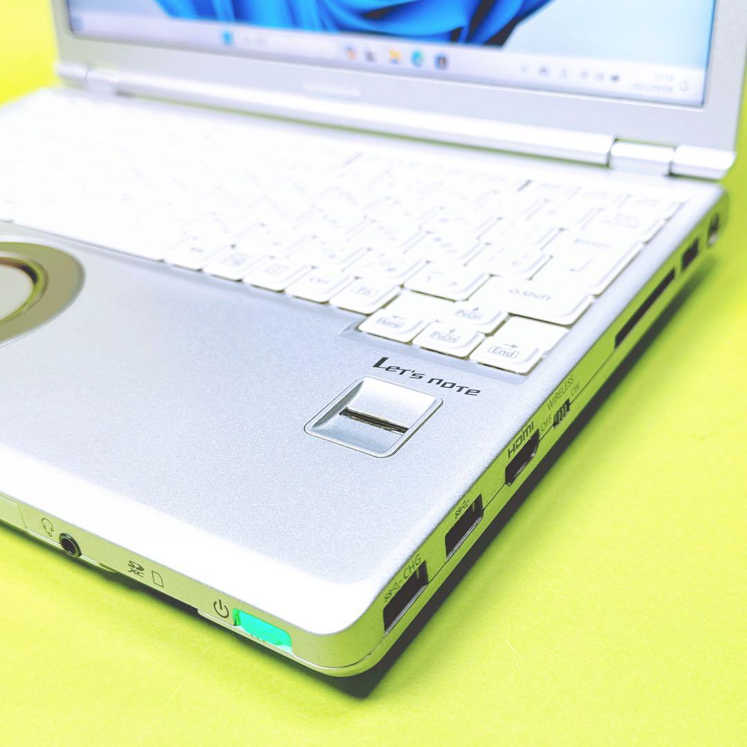 爆速SSD⭐️レッツノート⭐️8GB i5⭐️軽量頑丈ノートパソコン⭐️持運びに