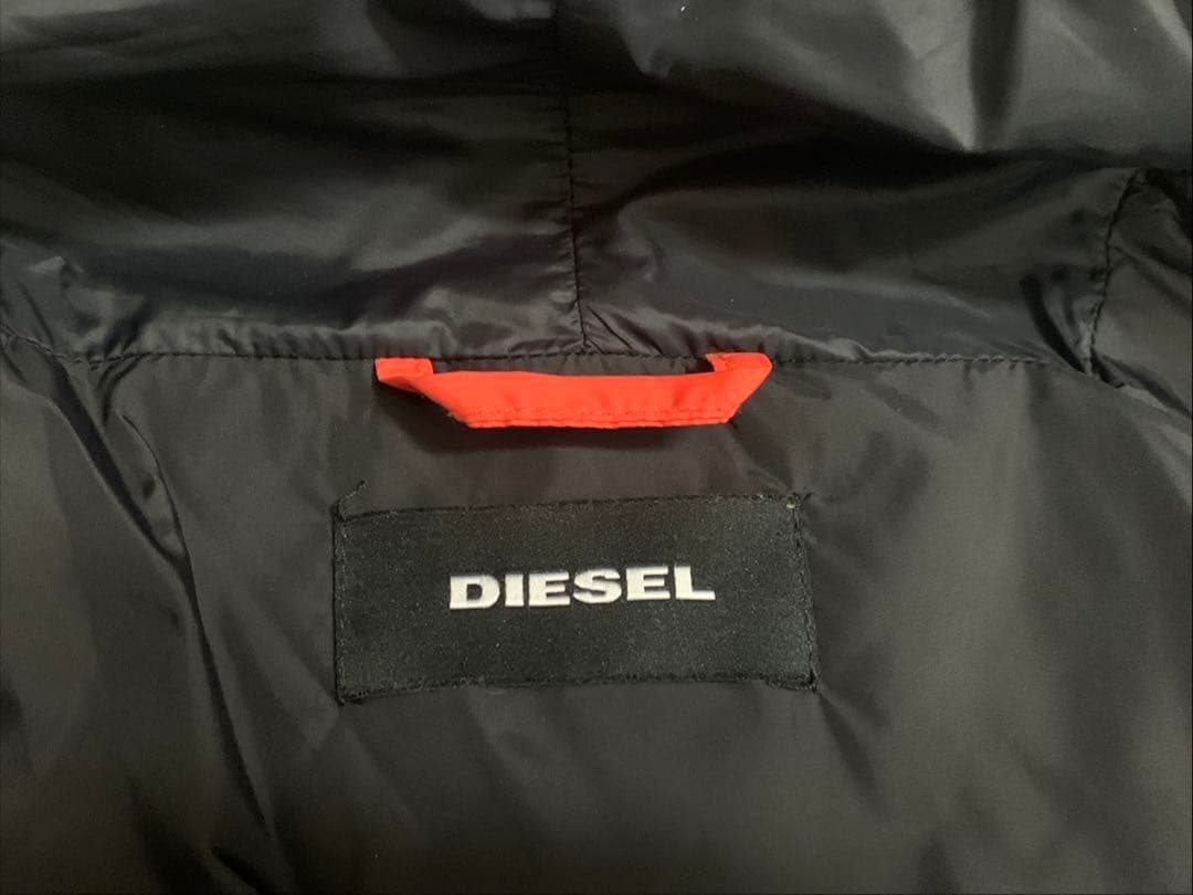 DIESEL 男性用　XL 美品　黒 キルティング ダウンジャケット