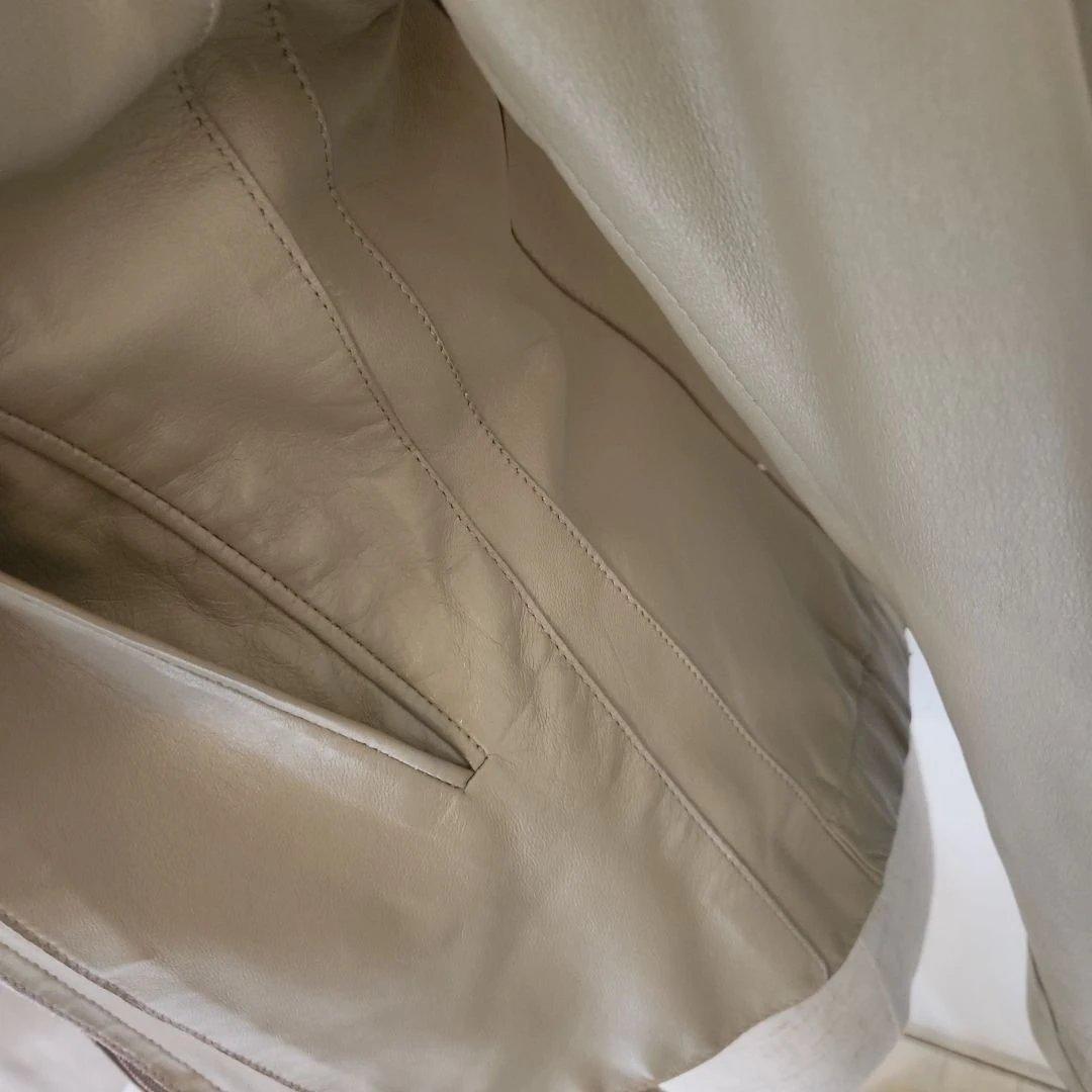 ☆彡コスチュームナショナルの柔らかいレザージャケット/ベージュ38/S〜M相当