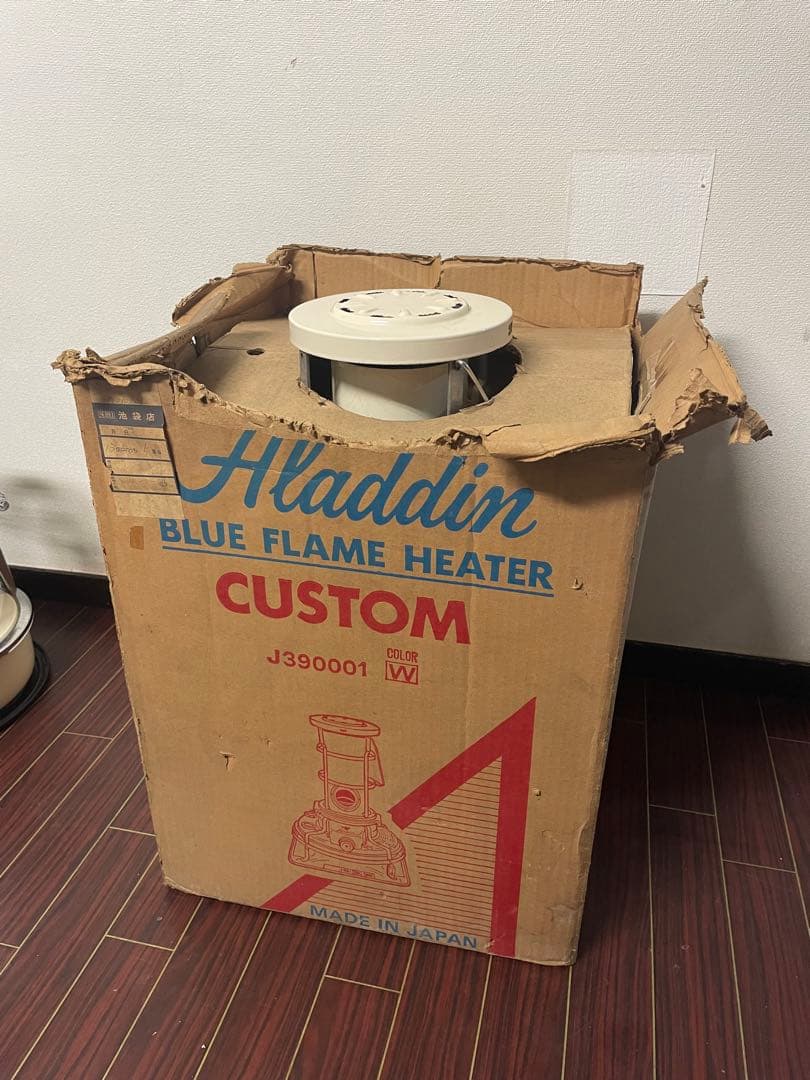 バーダック様 芯新品交換・タンク内洗浄、防錆処理済♪アラジン 石油ストーブ