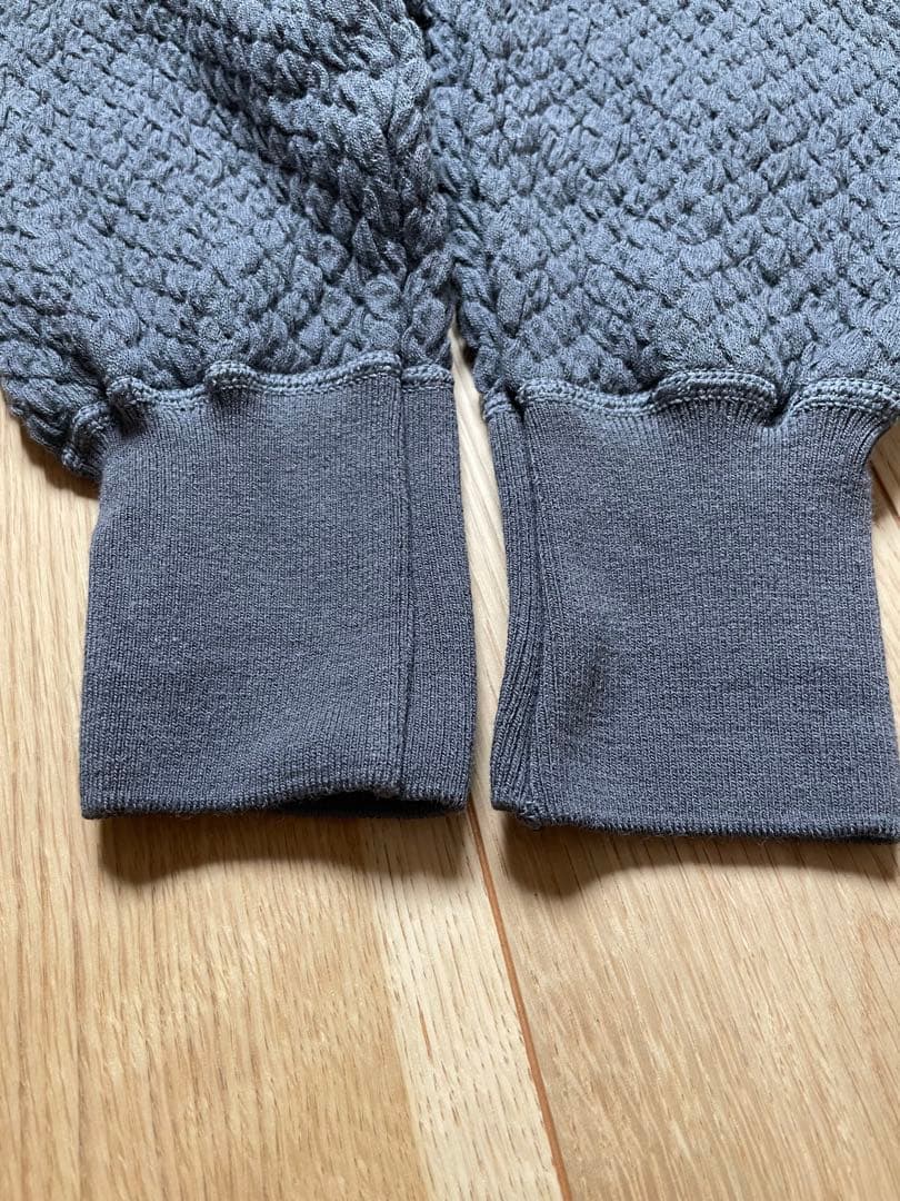 ひだまり　長袖とスラックスセット　M 新品