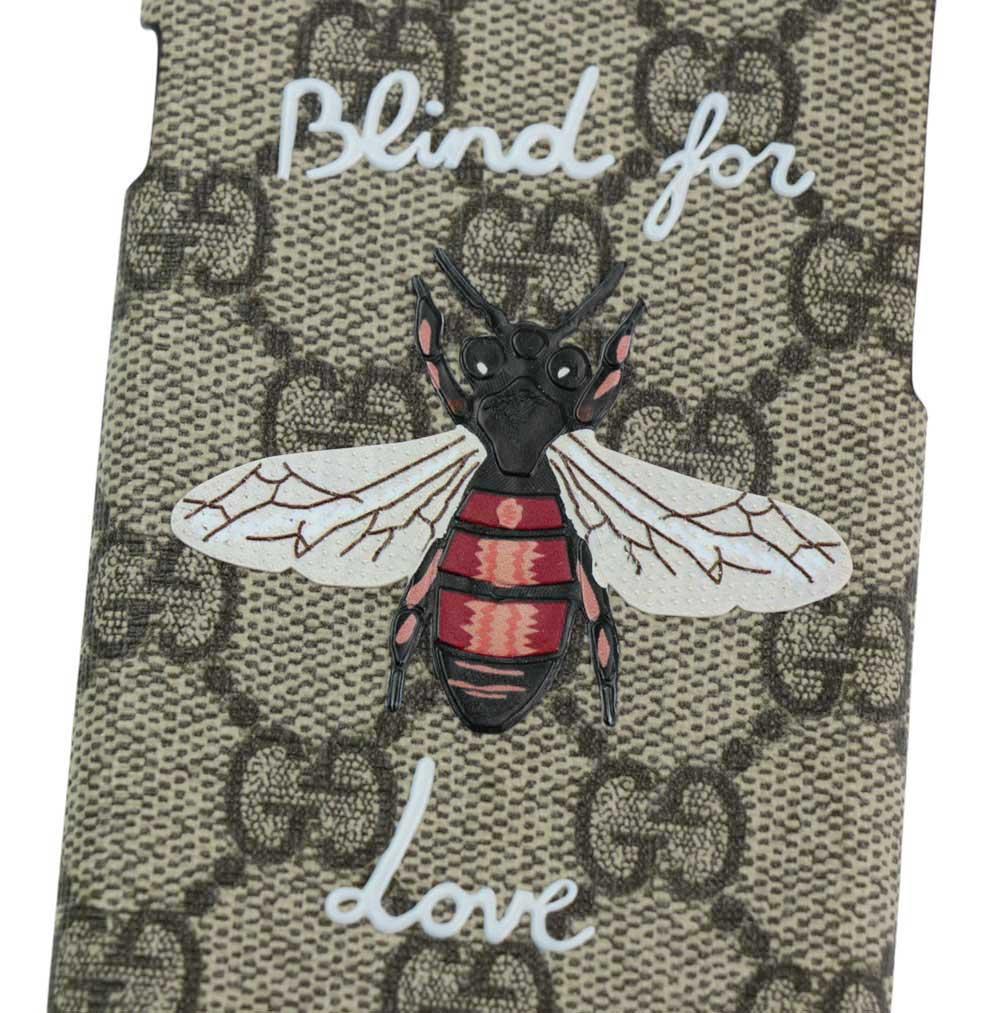 【グッチ】Blind for Love Bee iPhone7/8/SE ケース