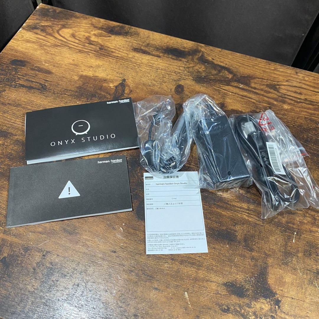 【未使用品】ハーマンカードン　スピーカー　ワイヤレス　Bluetooth