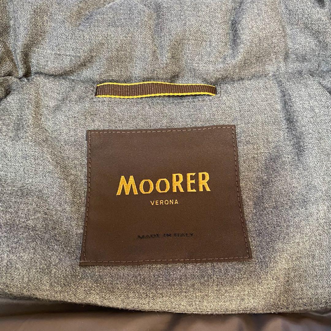 美品MooRER OLIVER-Lウールカシミアダウンベストグレー48 Ｌサイズ