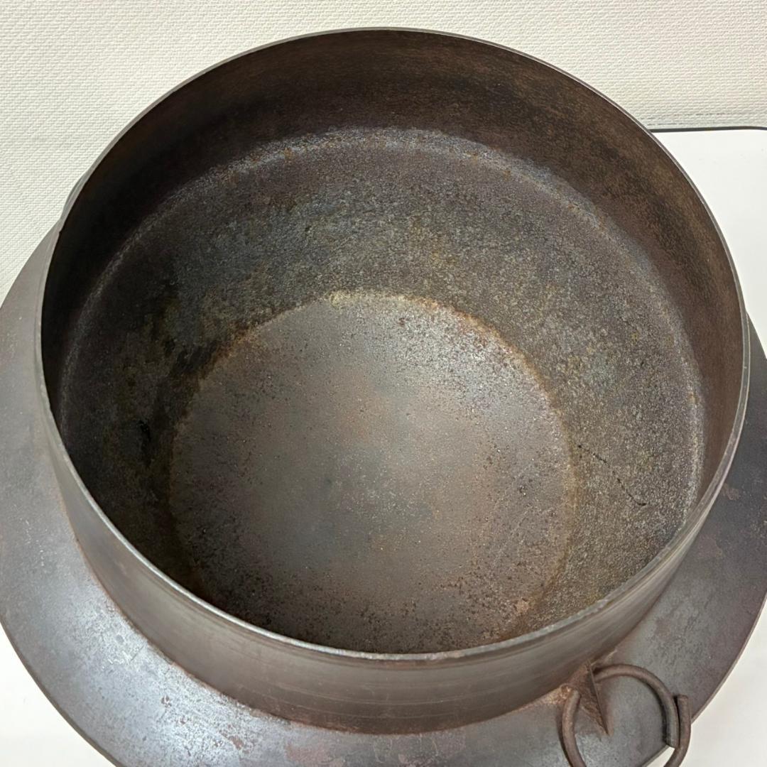 鉄製　羽釜　直径28㎝（ツバ41㎝）高さ25㎝ 　25266