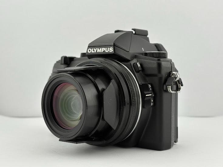 ★極上品★オリンパス OLYMPUS STYLUS 1 ★バッテリー、充電器★