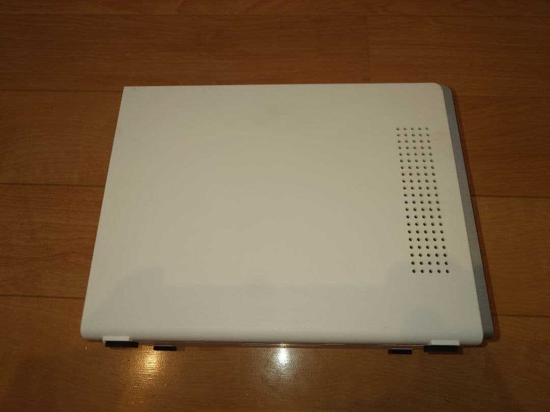 QNAP TS-231+ NAS 本体・付属品一式