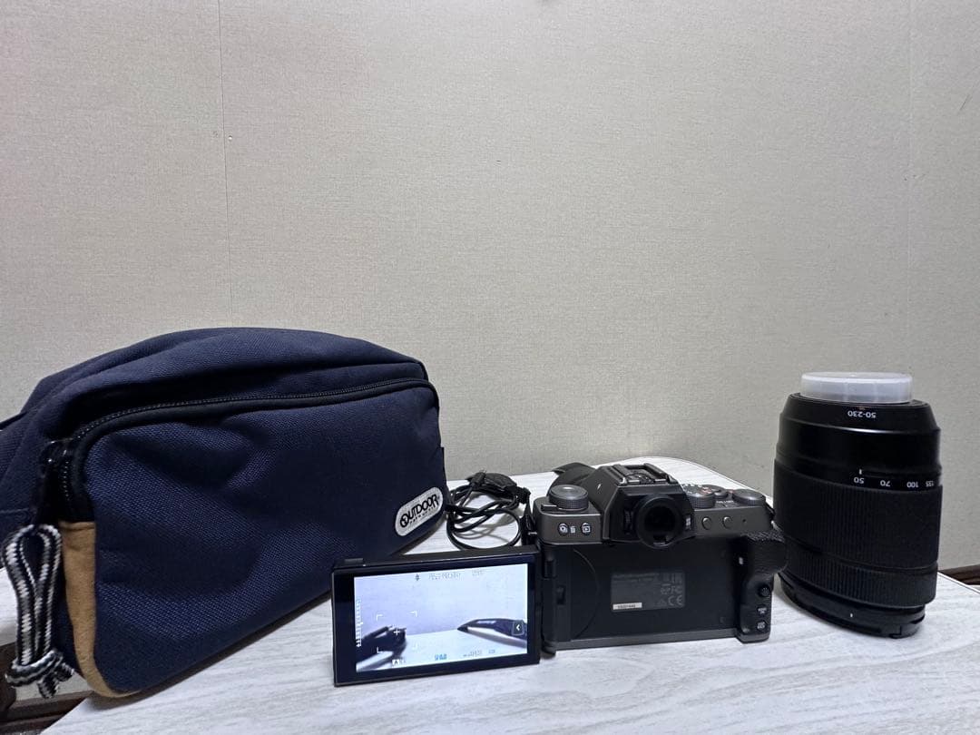 デジタルカメラ Fujifilm X-T200 Double Lens Kit