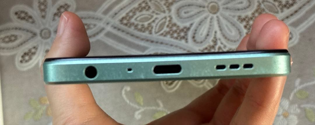 スマートフォン本体 OPPO A79