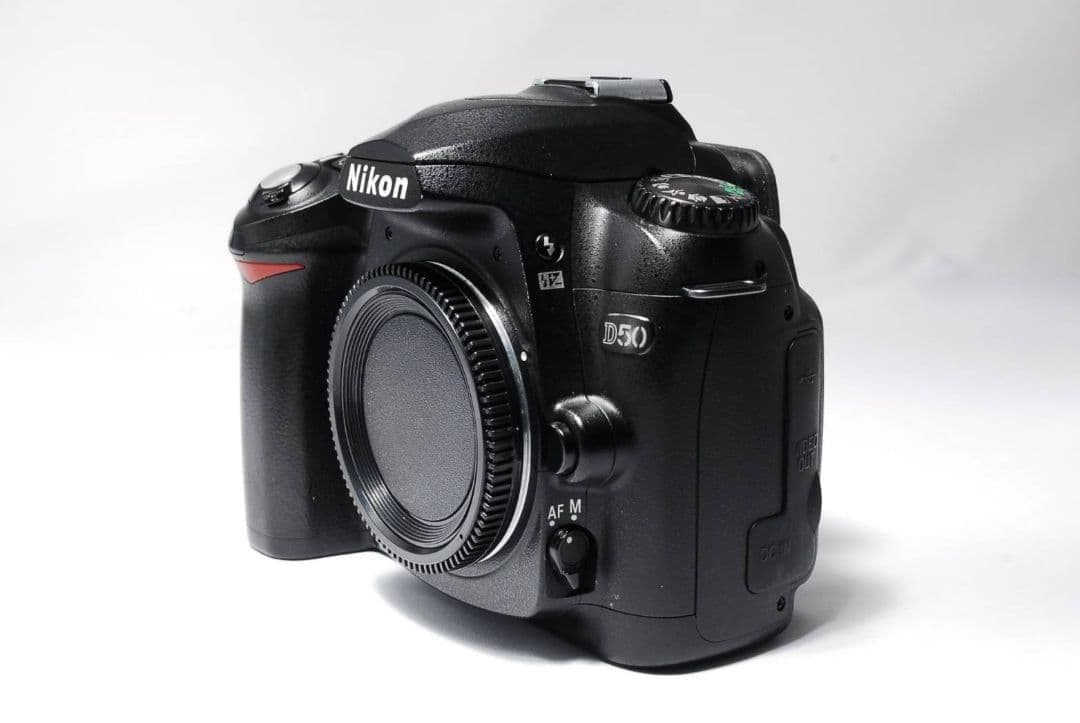 ♥Nikon D50♥ ボディAF搭載 標準＆超望遠Wレンズ 初心者おすすめ