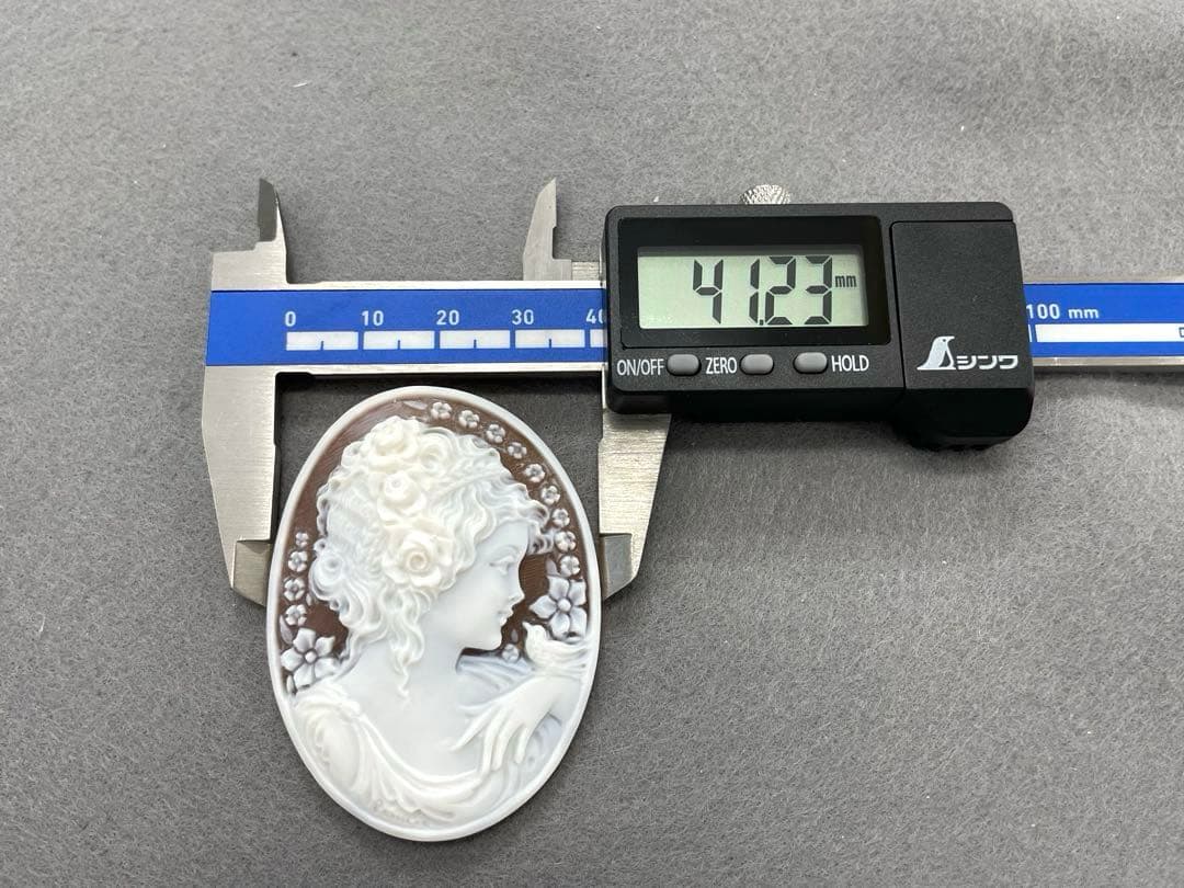 シェル　カメオルース　ラファエレ　ペルニーチェ