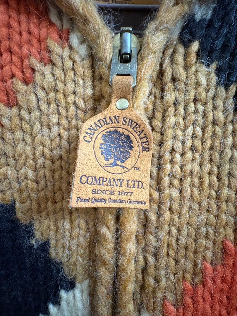カナダ製　カナディアンセーターカンパニー　カウチンセーター　ニット