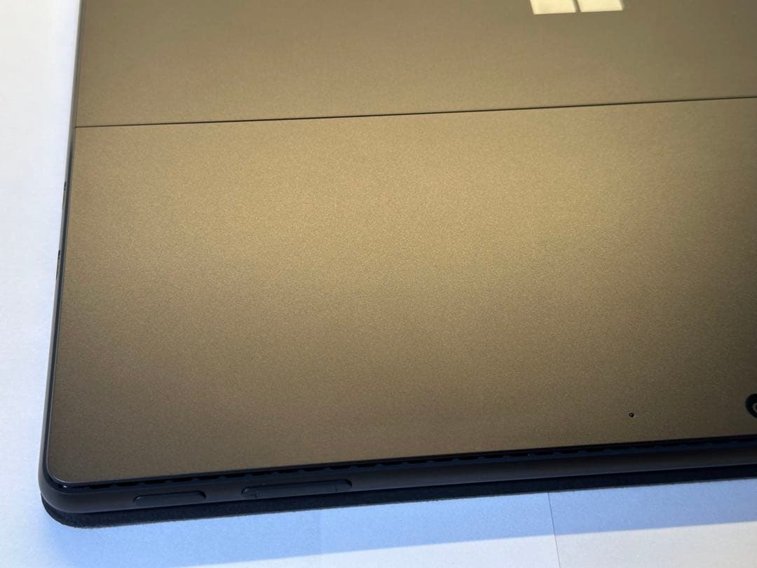 Surface Pro 9 i5 8GB 256GB 本体ケース