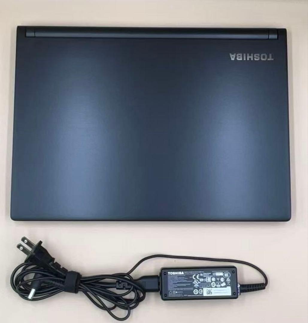 東芝 dynabook R73/B 13.3 インチ ノートパソコン