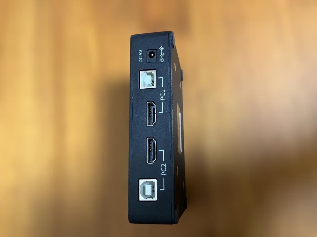 ディスプレイ／キーボード・マウス PC切替器（RS-250UHDP・4K対応）