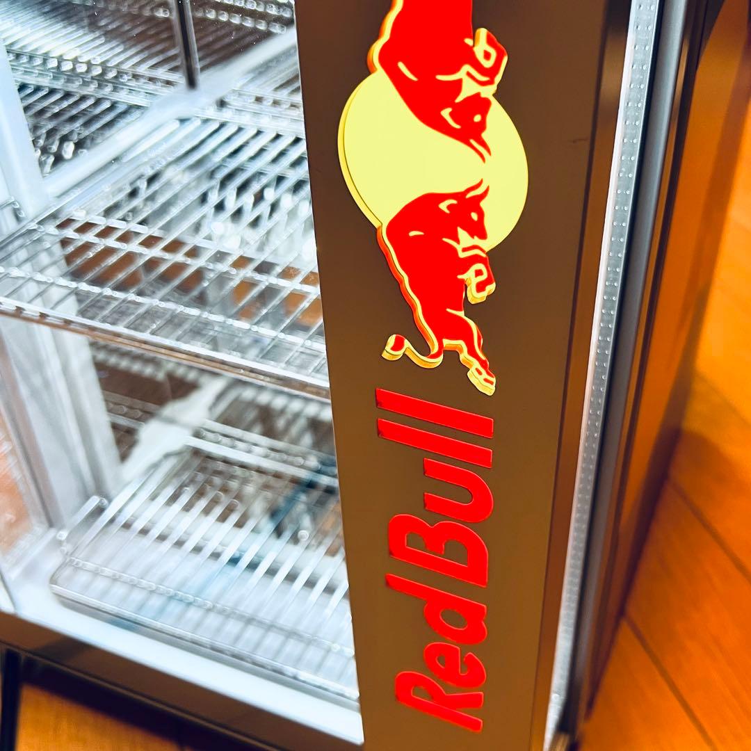 【新品未使用】Red Bull レッドブル 卓上 冷蔵庫 ショーケース 非売品