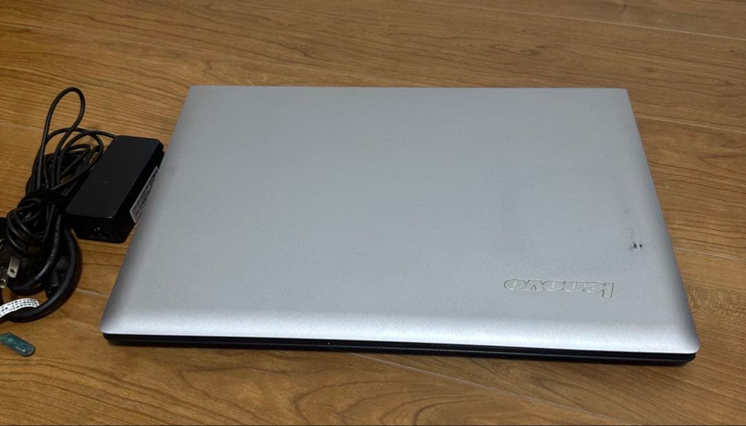 Lenovo 15.6インチi5 SSD250GB Office 2024付き