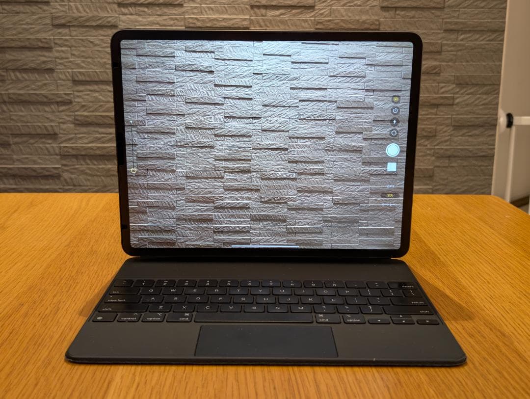 iPad Pro 12.9 (第3世代) 256GB マジックキーボード