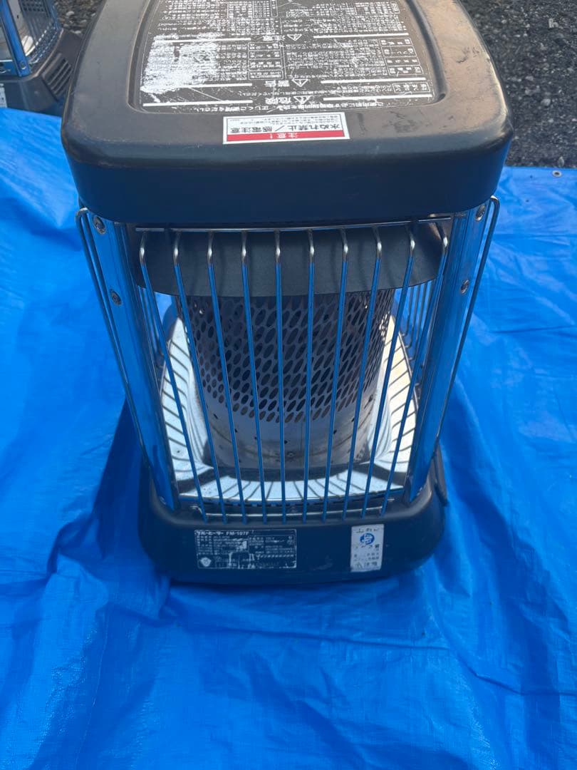 ダイニチブルーヒーターFM-107F 石油ヒーター2017年製