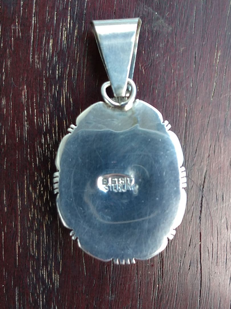 Navajoターコイズペンダントとシルバーフェザーチェーンセット